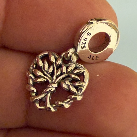 Accessories - Silver Tree of Life Charm